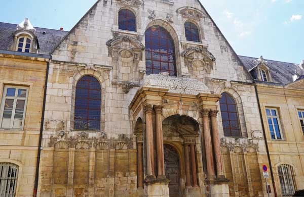 parcours de la chouette, guide du parcours, Dijon, Chouette, balade urbain, Office du Tourisme, découvertes histoire, blog culture