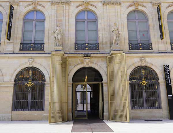 parcours de la chouette, guide du parcours, Dijon, Chouette, balade urbain, Office du Tourisme, découvertes histoire, blog culture