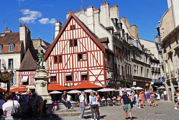 parcours de la chouette, guide du parcours, Dijon, Chouette, balade urbain, Office du Tourisme, découvertes histoire, blog culture